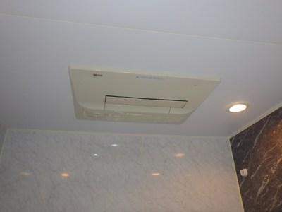 03b288eeba839b11fd0d0a237af1eb42bc9998a1.jpg